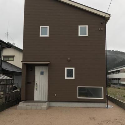 裸足でもあったかい家